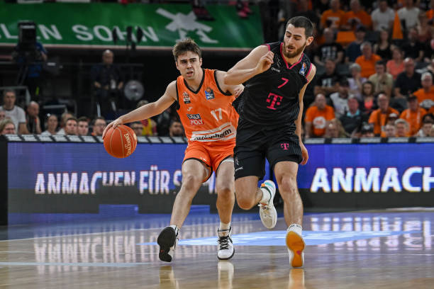 仅是对防线 仅是对防线