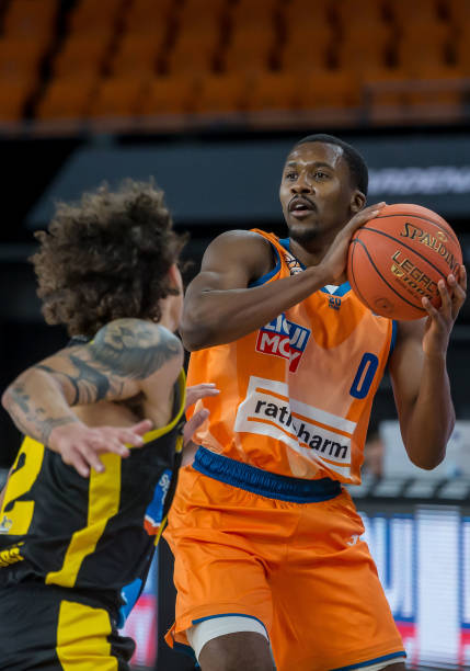 是其立于不 是其立于不